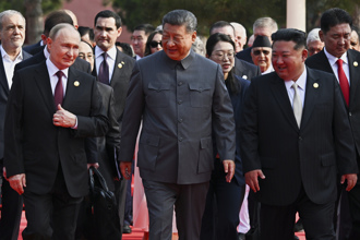 普丁、金正恩出席閱兵 美媒：習近平重整社會主義陣營