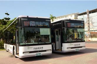 台南101路都會公車上路 加密班次 串聯成醫、火車站