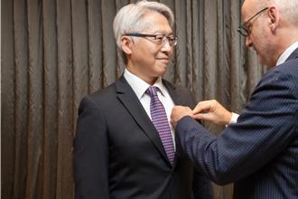 中研院長廖俊智獲頒法國榮譽軍團騎士勳章 盼台學術界超然於政治