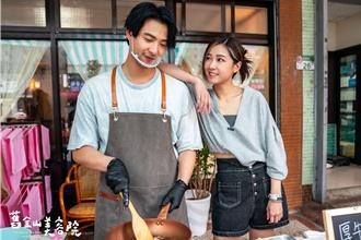 連晨翔好廚藝攏是假！慘遭方志友打槍：頭很痛