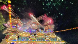 鷄笼中元祭开灯放彩点亮基隆 171年传统迎好兄弟享供奉