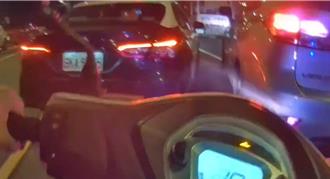 四處飆闖紅燈遭攔   桃園離譜駕駛喊：心情不好跑給警察追