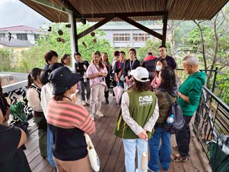 鼓勵部落青年照顧原鄉長輩 伯拉罕「文化照顧大旅社」獲信義房屋社區一家支持