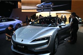 比亞迪成長降溫 傳將今年銷售目標下調16％