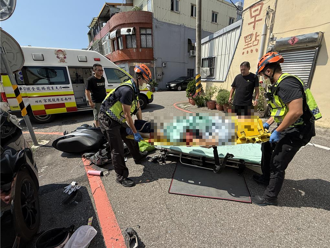 苗栗竹南貨車碰撞機車 51歲女騎士昏迷送醫