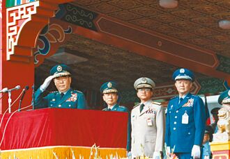 抗戰功績屬中華民國 郝柏村昔拒受邀