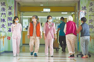 海纳百川》白色巨塔的傲慢与偏见 如何重建医病信任？（林文宝）