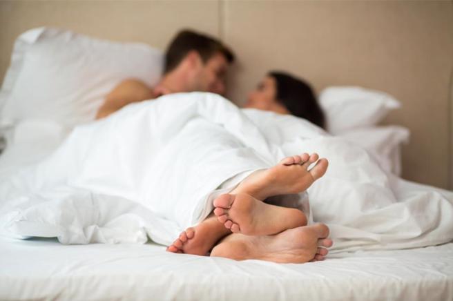 大陆国安部发布间谍案例，18岁大陆交换生赴台被色诱，沦陷温柔乡。（示意图：shutterstock／达志）