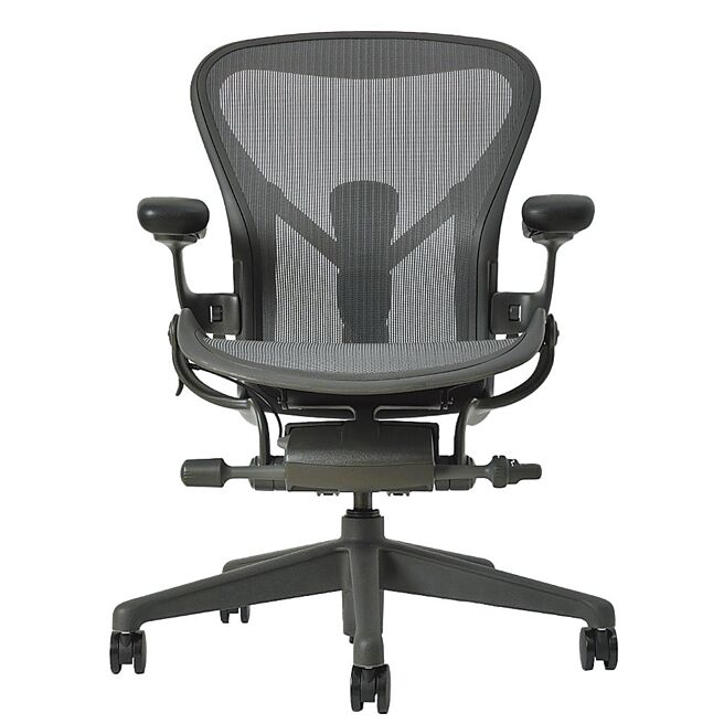 Herman Miller Aeron2.0全功能人体工学椅，即日起至9月20日，特价2万4999元。（PChome 24h购物提供）