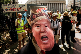 川普「打击移民」竟成1产业噩梦 巨头2度发警讯：主顾客没了