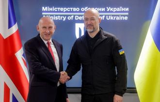 英防長訪基輔 重申歐美挺烏