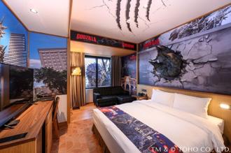 哥吉拉現身台北！飯店主題房「怪獸沉浸式之旅」 2階段限時開賣