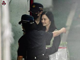 應曉薇不用再抓蟑螂！獲3千萬交保重見天日