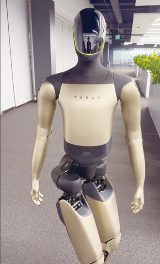 特斯拉業務轉彎 重押人形機器人