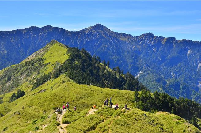 奇萊連峰為太魯閣國家公園的生態保護區，不能攜帶寵物進入。（資料照片／太管處提供）