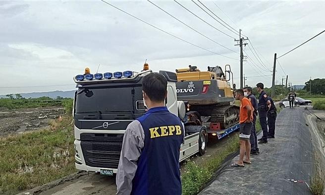 高市府整合各單位權管法令及行政作為，精進事前預防、事中應變及事後回復作為，監督並要求加速回填合法土方。（高市府提供）