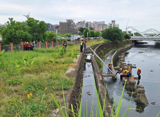 台中麻園頭溪連兩日驚見浮屍！今晨再撈起一具無名男屍
