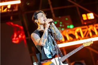 TRASH合體畢書盡獻獨家大彩蛋 將軍吼首日湧入5.2萬人