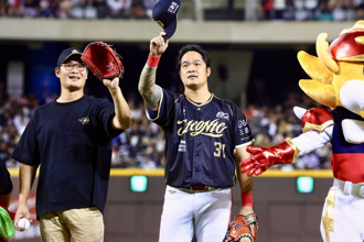 中职》高中曾想放弃棒球 哥哥这样劝住了林智胜