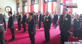 93軍人節秋祭韓國瑜唱國歌影片曝   粉專質疑「總統嘴型」 府方回應了