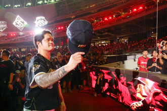 中職》生涯最後一打席開轟 林智勝自己也不敢相信