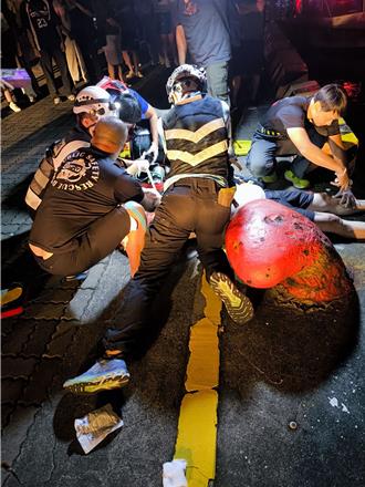 大港橋傳溺水意外 加拿大籍男送醫急救