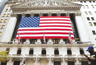 贝森特：Fed应管控长期利率