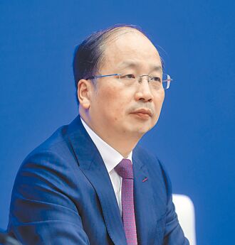 陸前證監會主席易會滿 證實遭查