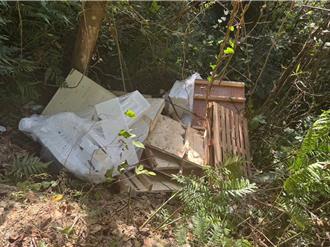 桃園男偷倒廢棄物挨告！上法院拿角度照騙法官已清完