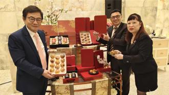 中秋送禮季 高雄林皇宮「樂舞松子蛋黃酥禮盒」搶鮮上市