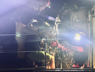 獨登步道迷途受困2小時　基隆警消聯手救援助脫困