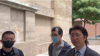 東海女大生遭公車輾斃　母哽咽：來法院一次就痛一次