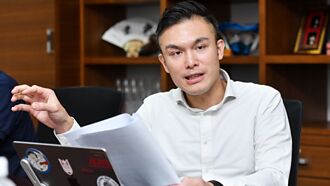 和椿科技副董事长张以升专访》抢智慧制造、智慧物流、智慧服务大饼 强攻机器人三大垂直应用 商机俏