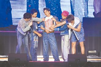 ENERGY雄蛋搏命 10米高空轉10圈