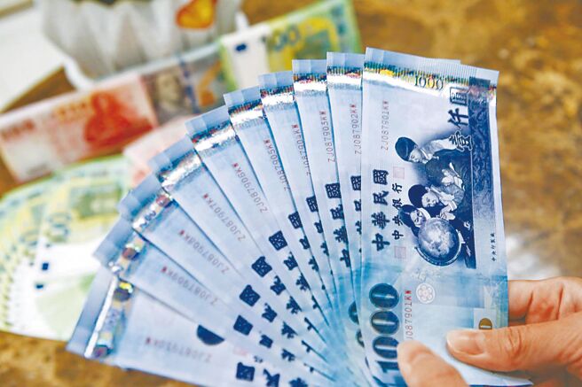 主要亚币可望持续反弹，预估新台币匯率有机会叩关30.5元。图／本报资料照片