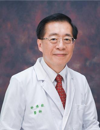 台大醫學權威南下！許博欽出任中山副校長推醫院升級