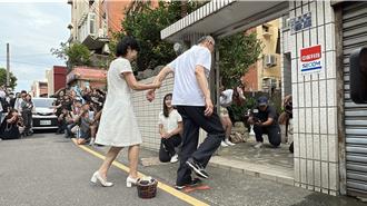 鬼月不宜？傳柯文哲明到「永恆之丘」祭拜父親   民俗專家這麼說