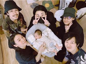 恭喜！麋先生貝斯手以諾女兒滿月　活動暴增團員們笑稱真帶財