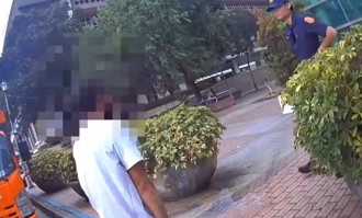 洗錢通緝犯賊頭賊腦逛北車   眼尖警盤查爆衝突當場逮人