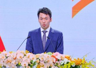 李洋掌運動部 陳世凱賀：首位有金牌郵筒的部長