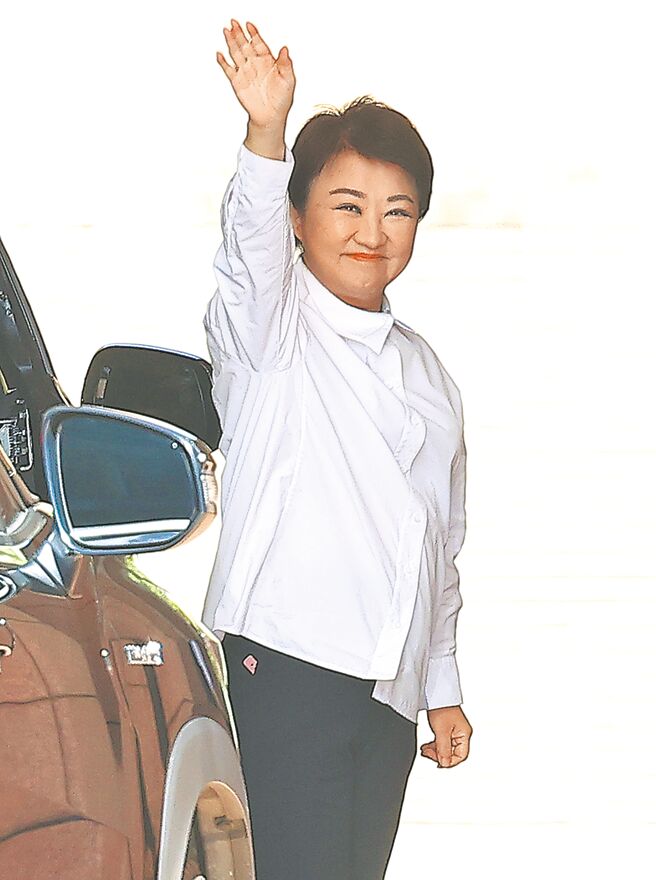 卢秀燕选择深耕台中，有决战中台湾的意图，不必急着推卢上火线。（本报资料照片）