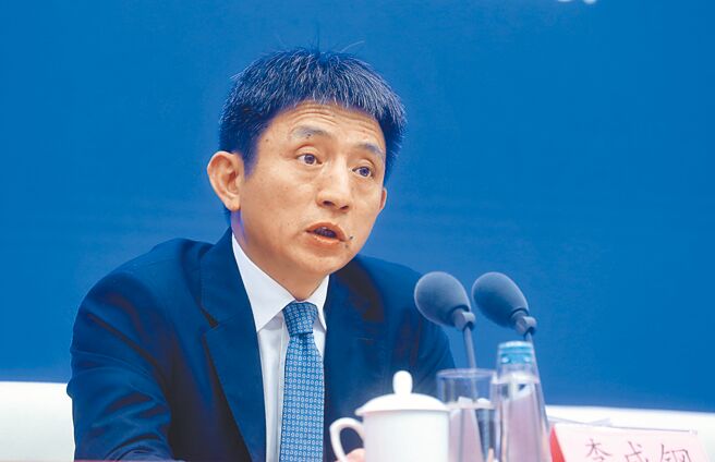 中国贸易谈判代表李成钢8月底赴美交流，《华尔街日报》报导，对于中美贸易谈判，中方似乎正在採取一种新立场，即保持对话，但基本不让步。（中新社）