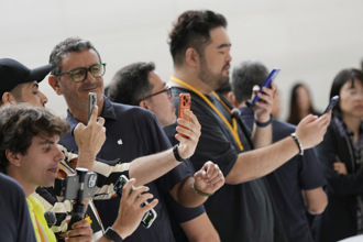 神脑国际：iPhone 17「变相降价」   将带动换机潮