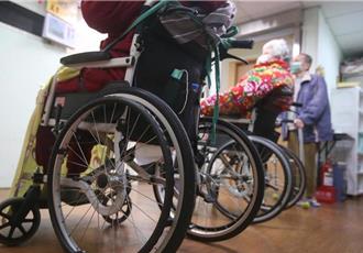 台灣人口連20個月負成長  65歲以上占19.72％逼近超高齡