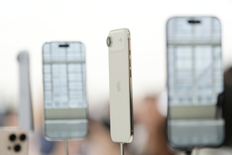 iPhone 17產線近滿  鄭州富士康20萬名工人「兩班制衝刺」