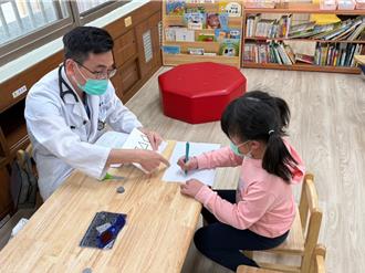 走出醫院進到親子館 屏東衛生局2年發現3041名疑似發展遲緩兒