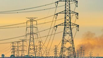 台電狂釋單 線纜業營收火