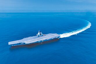 长江口航行管制 估福建号将服役