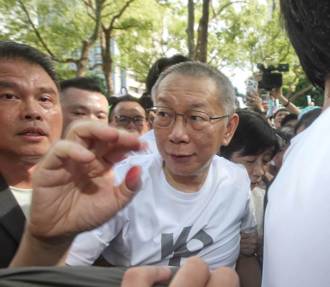 柯文哲一出來就惹怒賴？吳子嘉解析2人心思   轟北檢「橫柴入灶」