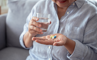 退休後「雙高」上身 婦靠2招半年內逆轉 連降血脂藥也停了